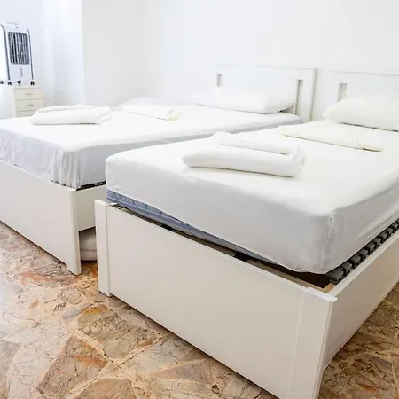 Cleverflat, Center And Fiumicino Link *
